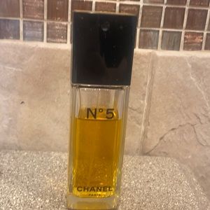 Chanel No 5   3.4 ounce bottle (75% full)